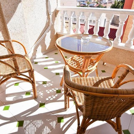 Appartamento Apartamento Sol Y Playa Torrevieja Esterno foto