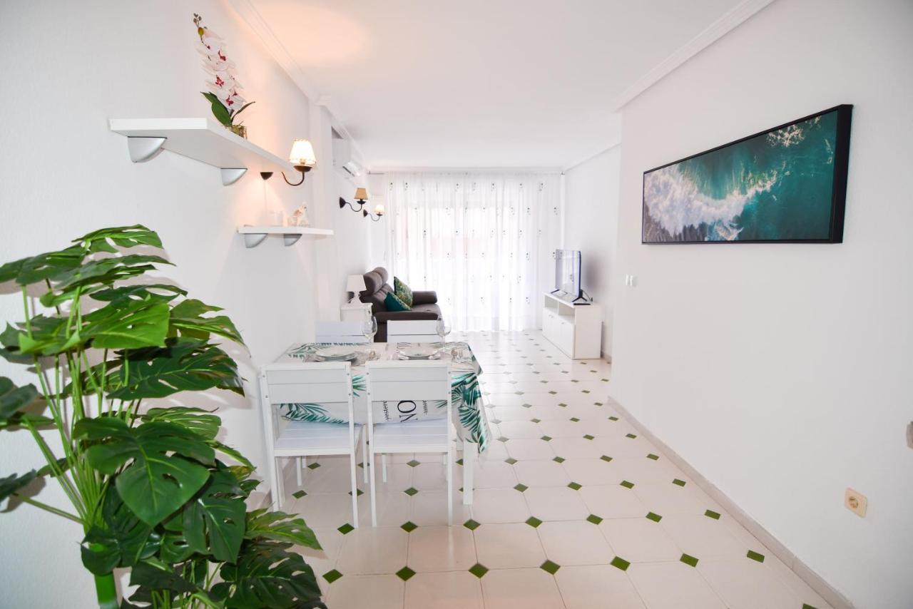Appartamento Apartamento Sol Y Playa Torrevieja Esterno foto