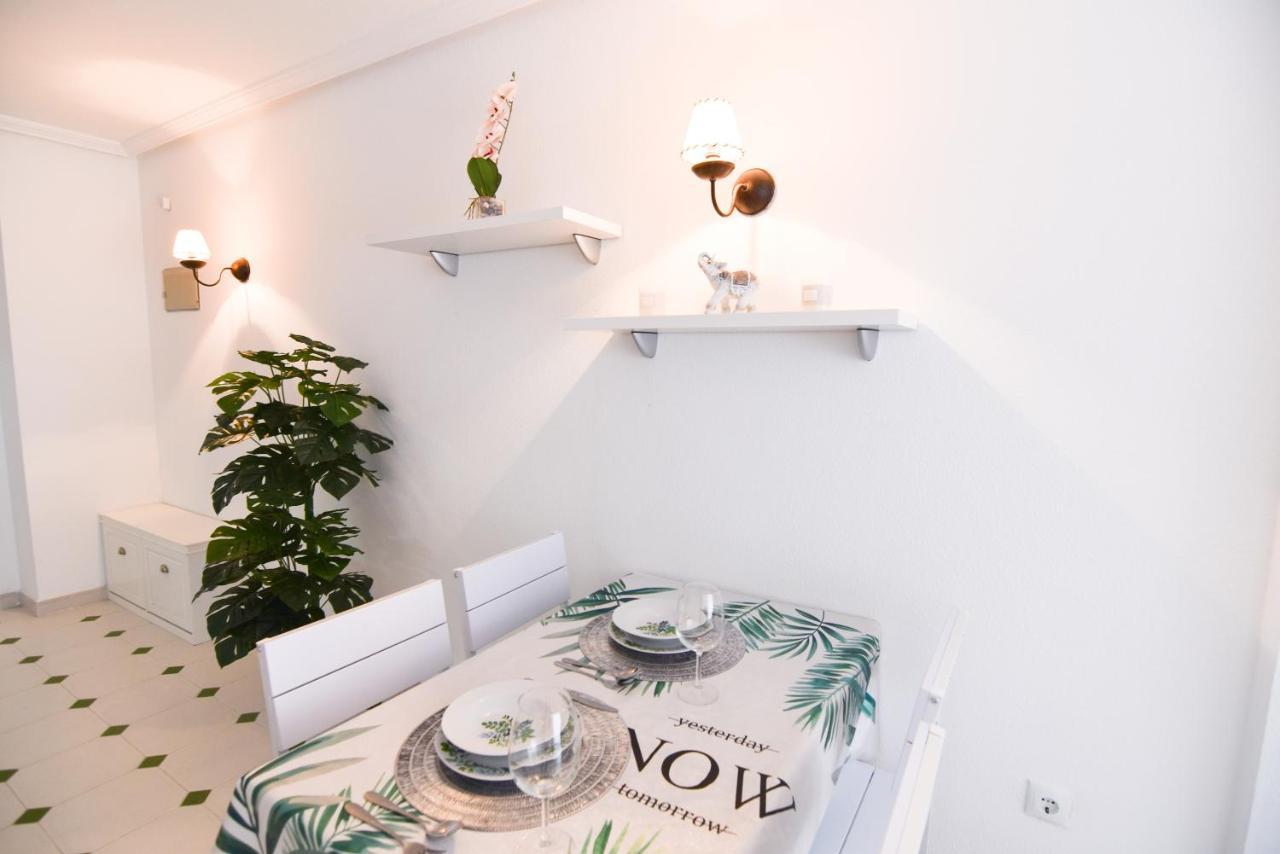 Appartamento Apartamento Sol Y Playa Torrevieja Esterno foto