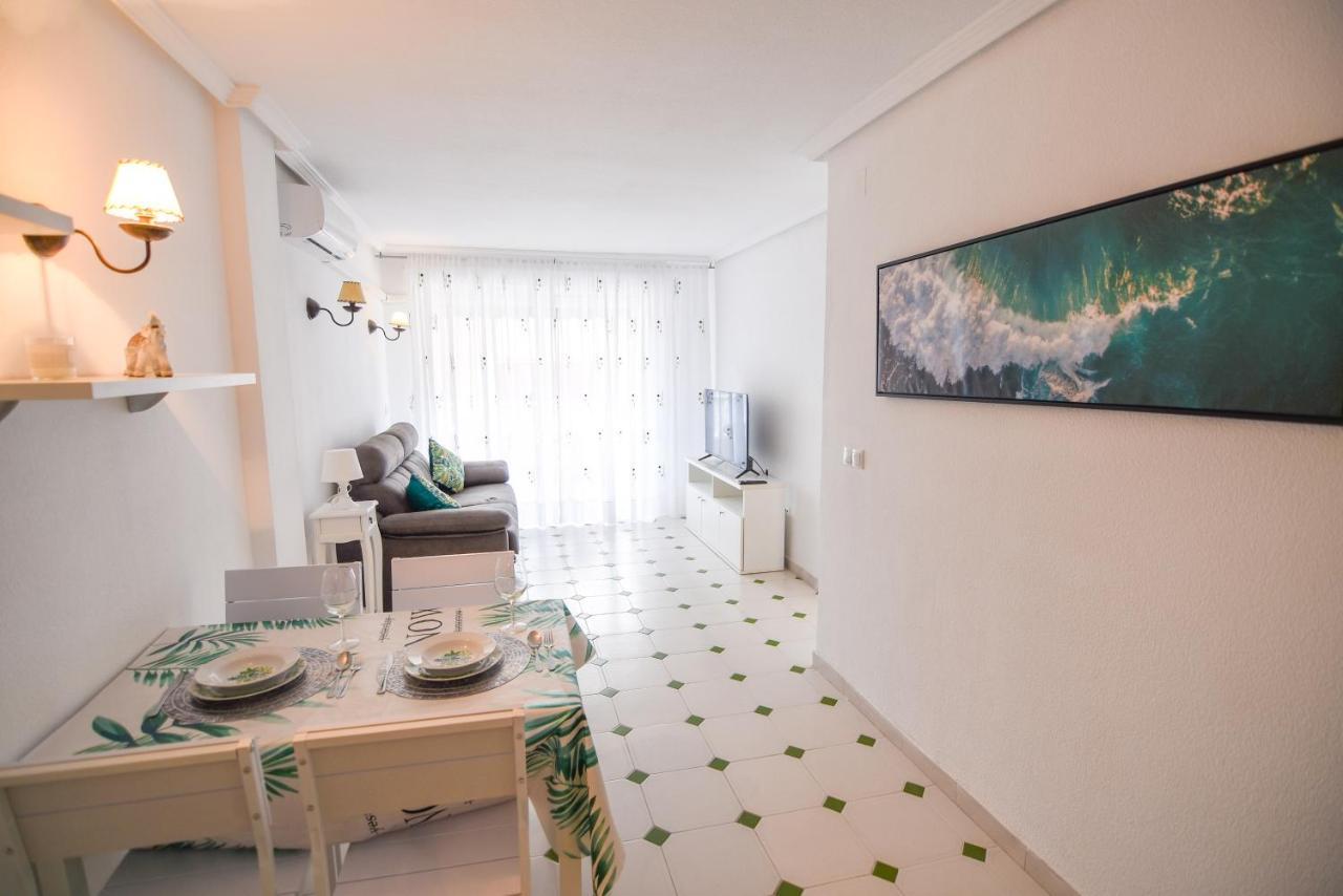 Appartamento Apartamento Sol Y Playa Torrevieja Esterno foto