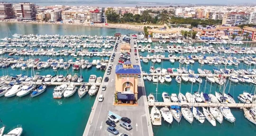Appartamento Apartamento Sol Y Playa Torrevieja Esterno foto
