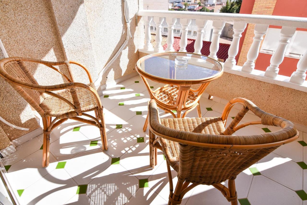 Appartamento Apartamento Sol Y Playa Torrevieja Esterno foto
