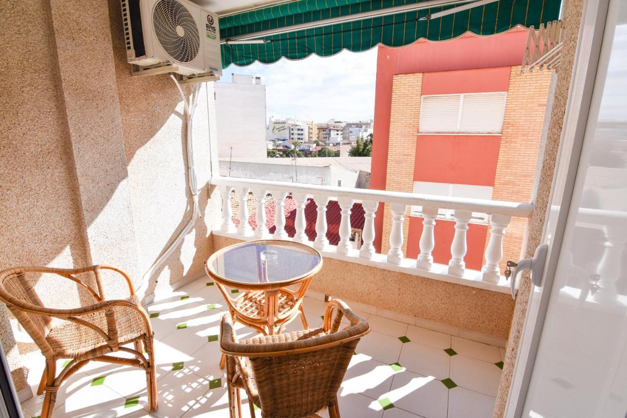 Appartamento Apartamento Sol Y Playa Torrevieja Esterno foto
